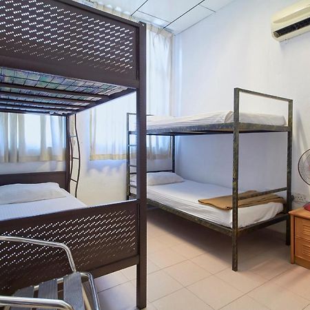 G99 Hotel George Town Extérieur photo