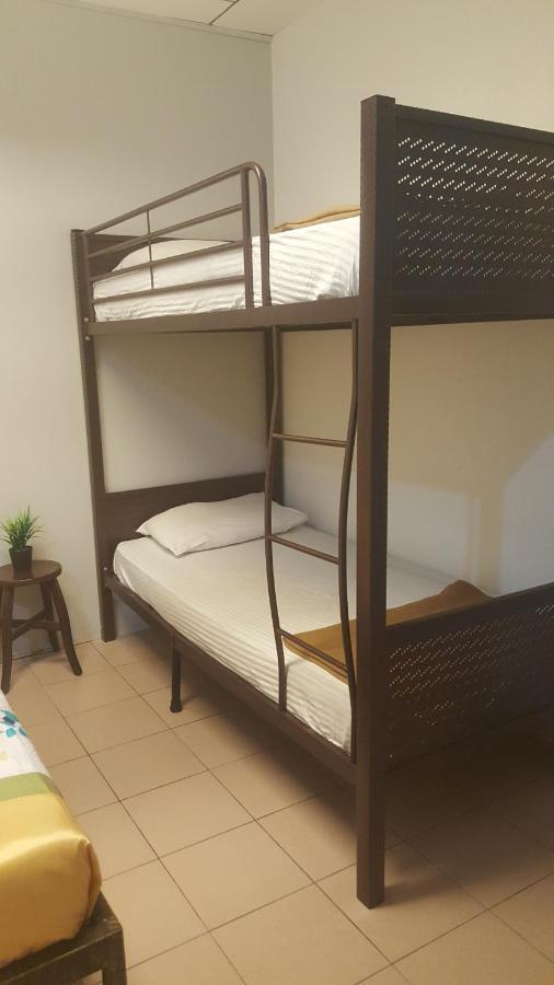 G99 Hotel George Town Extérieur photo