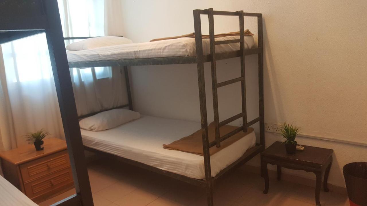 G99 Hotel George Town Extérieur photo