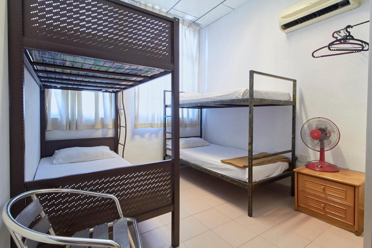G99 Hotel George Town Extérieur photo