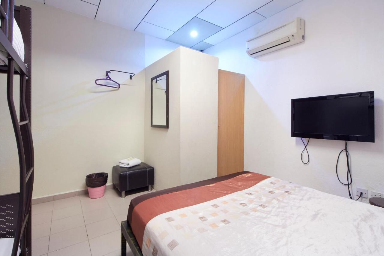 G99 Hotel George Town Extérieur photo
