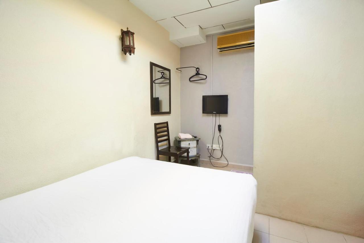 G99 Hotel George Town Extérieur photo